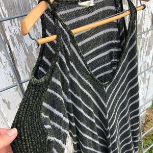 Gilded Intent cold should sweater size medium